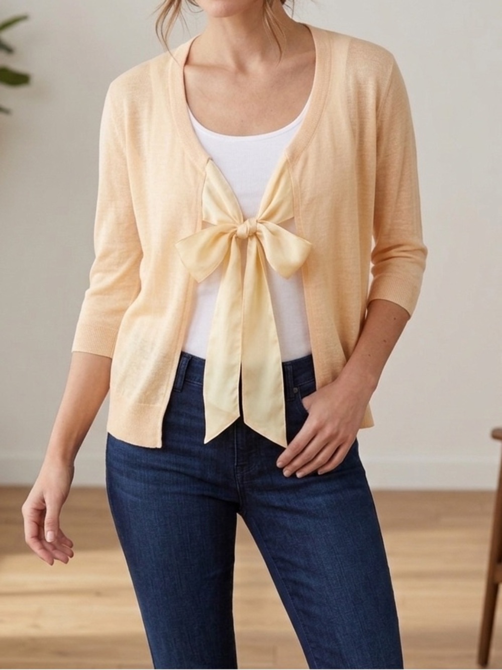 DKNY 100% Tussah Silk Women's Yellow Tie-Front Blouse
